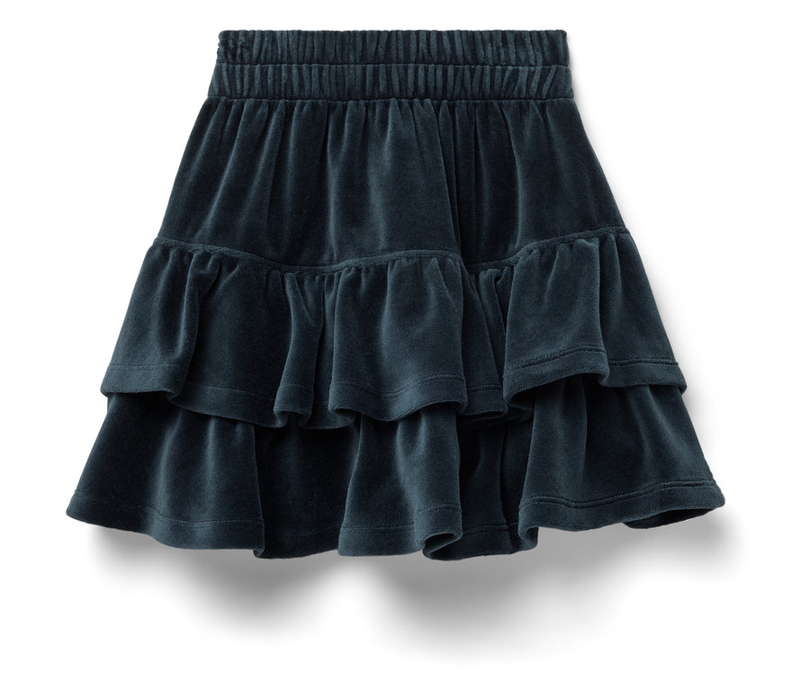 Egy sötétkék bársony szoknya két fodros résszel és gumis derékpánttal.