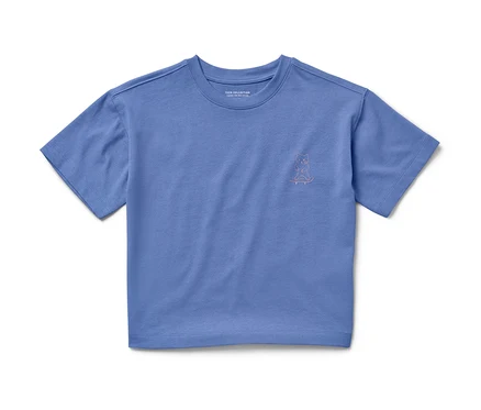 Kék lány vastag jersey póló, leeső vállakkal, gördeszkázó állat mintával.
