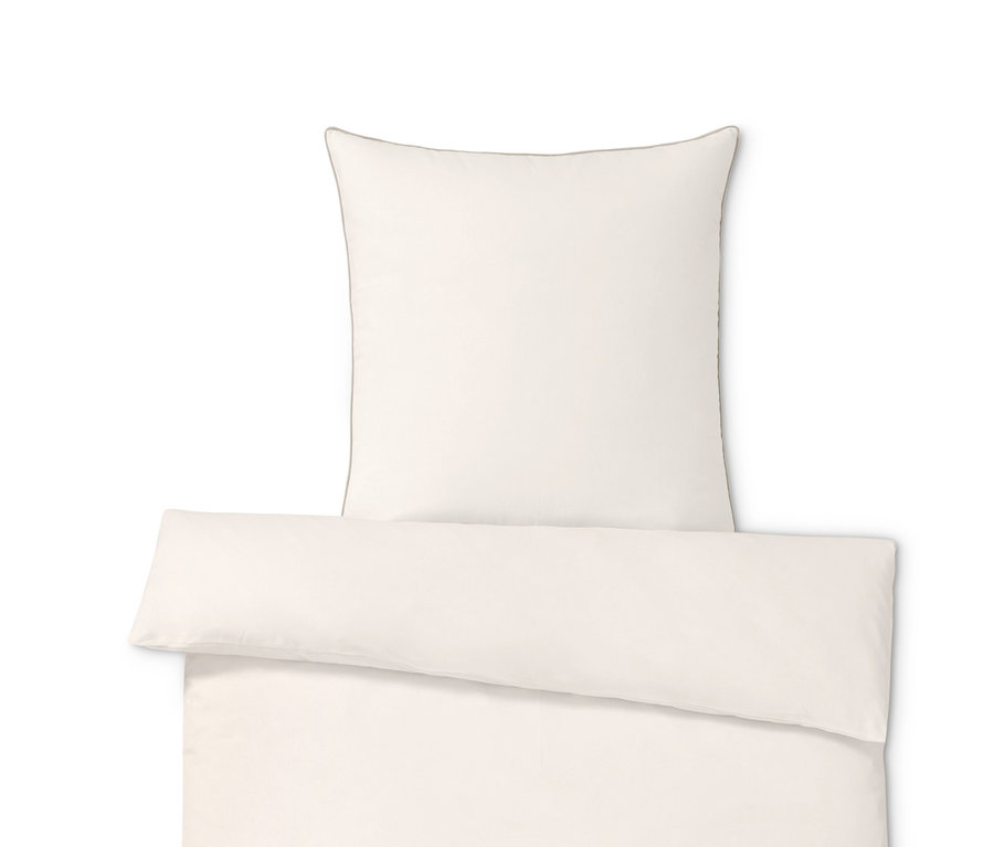 Bézs színű pamut-lenvászon ágynemű egyszemélyes és kétszemélyes méretben.