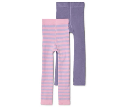 Két gyerek leggings fekszik fehér háttéren, egy lila és egy rózsaszín-lila csíkos.
