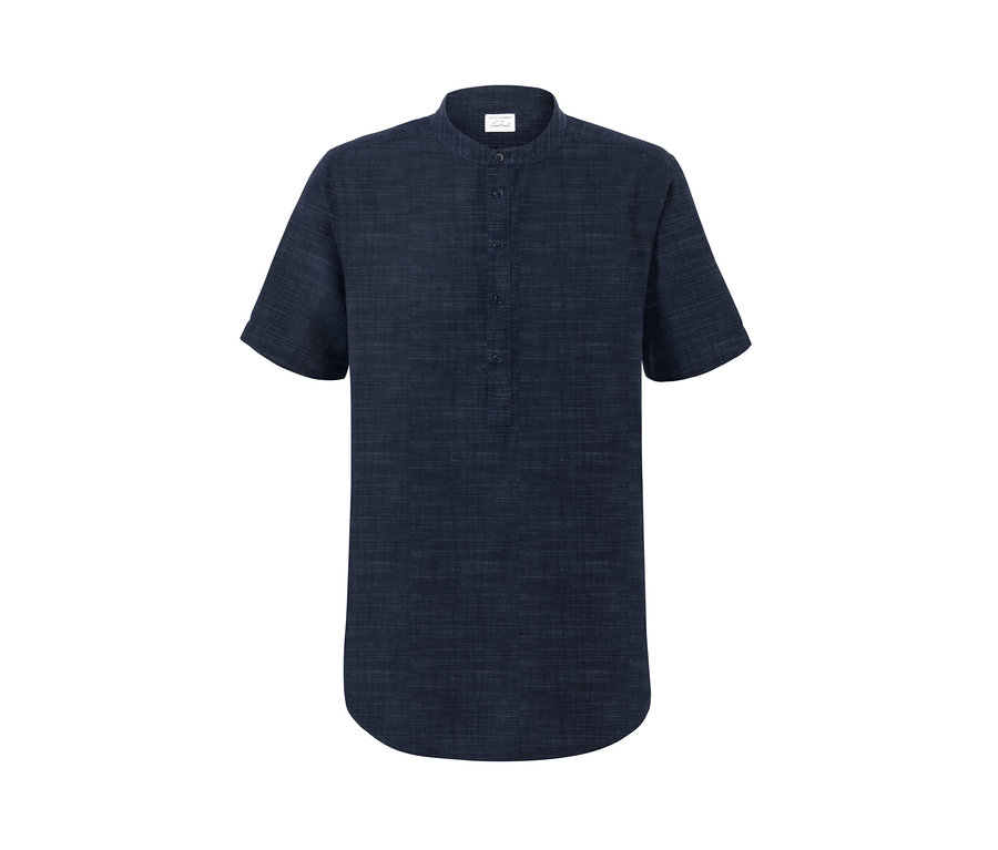 Sötétkék, rövid ujjú, lenvászon férfi ing.
