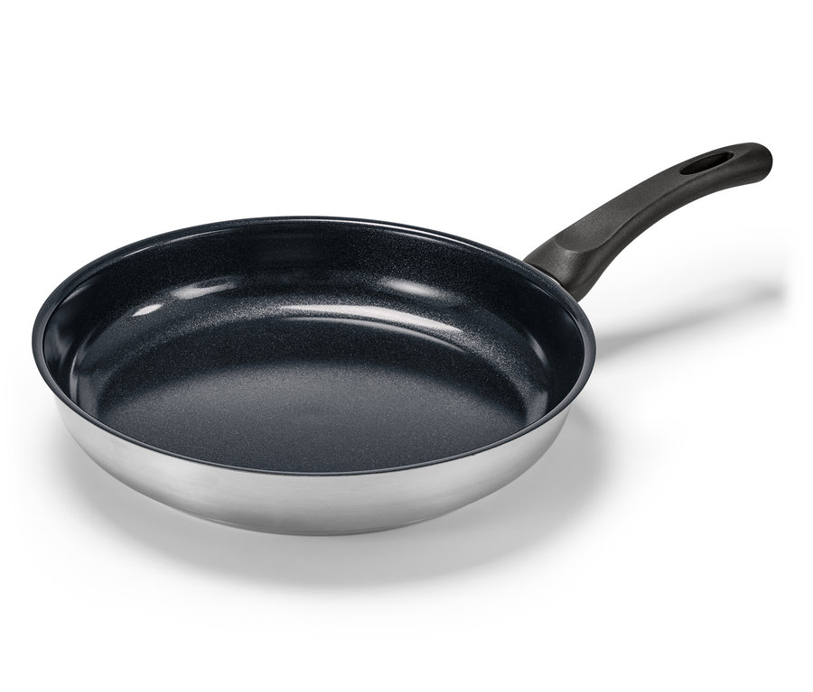 Egy kb. 28 cm átmérőjű, kerámia bevonatos nemesacél serpenyő.