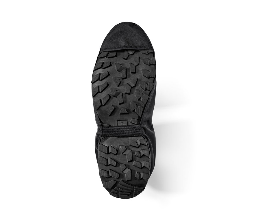 Fekete kamásli, vízálló, gumitalppal.