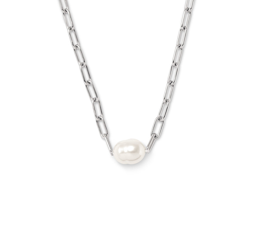 Ezüstszínű lánc egy gyönggyel a közepén.