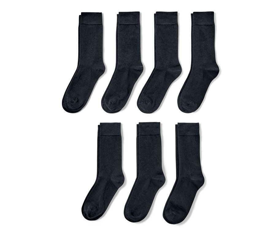 Hét pár sötétkék férfi zokni.