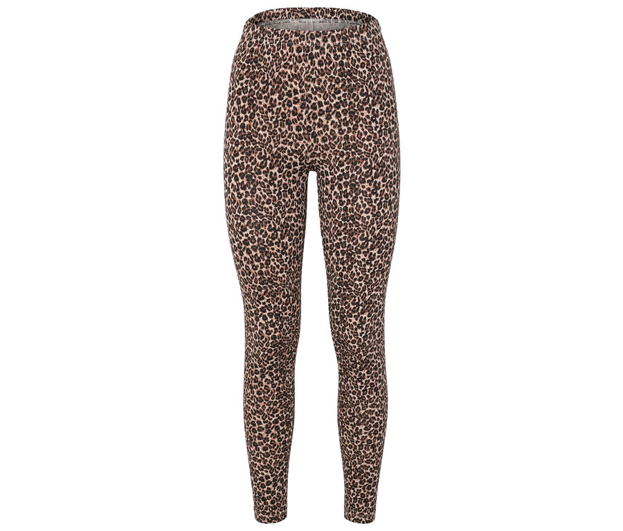 Leopárdmintás leggings.