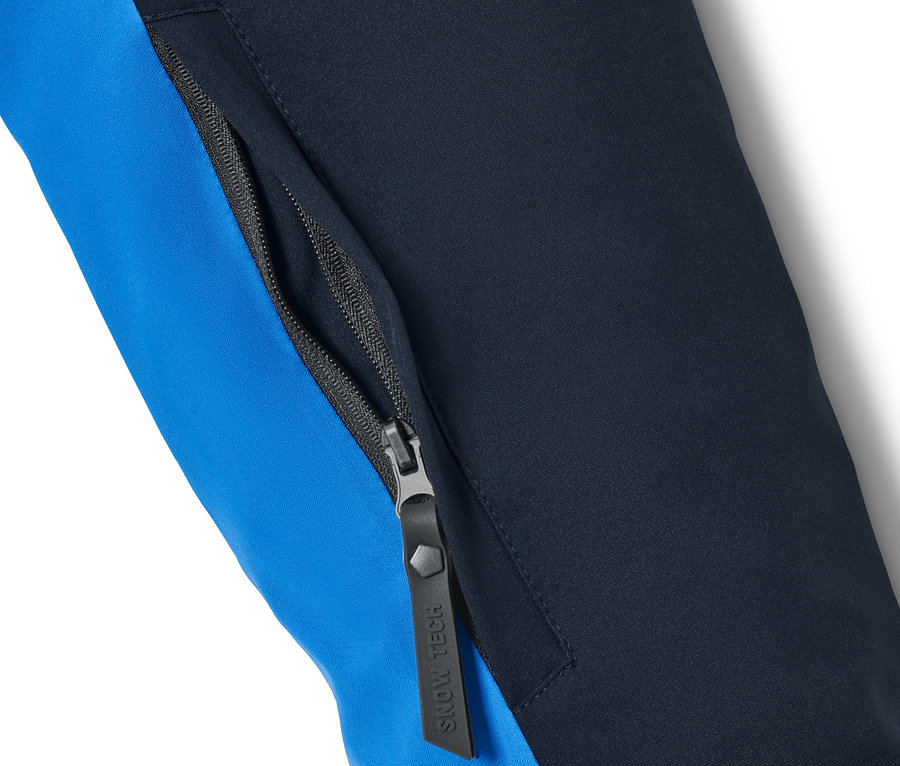 Kék síkabát részlete cipzárral.