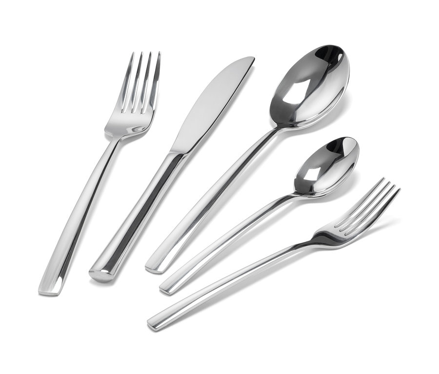 Evőeszközkészlet, 20 darabos, nemesacél színű, két villával, egy késsel és két kanállal.