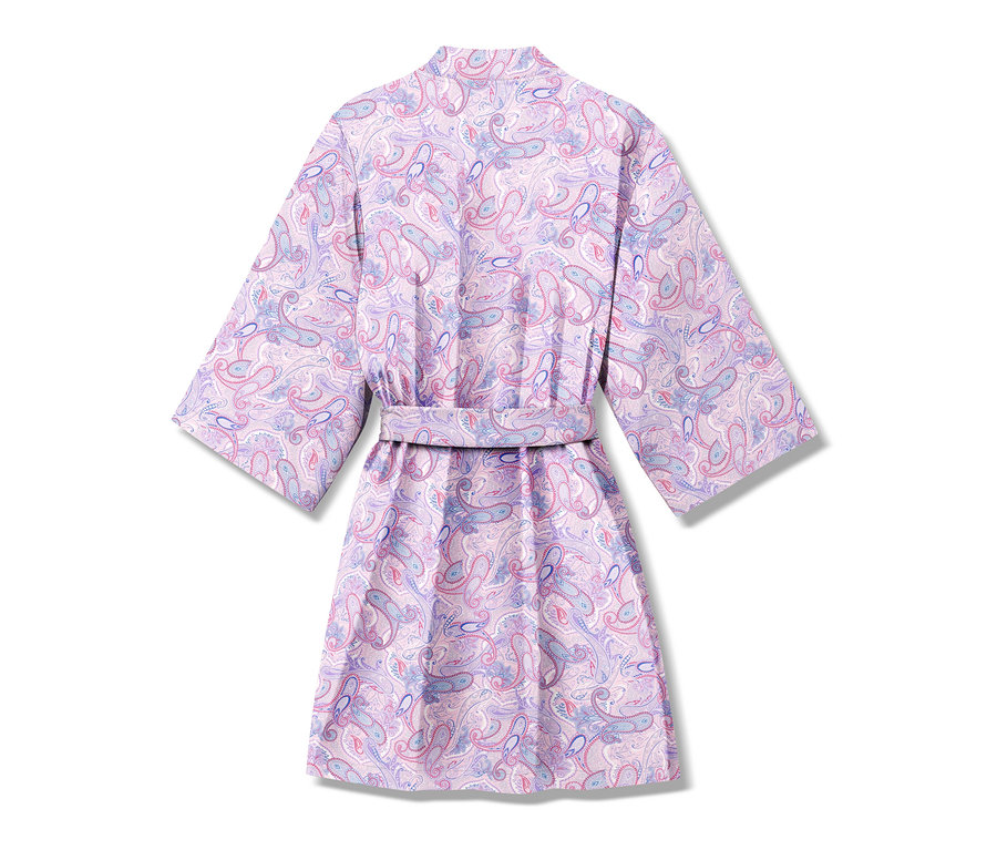 Lila, paisley mintás női köntös.
