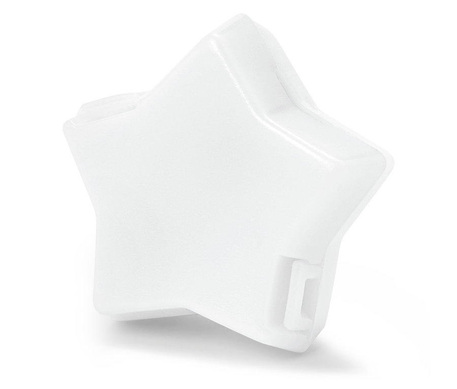 Fehér, csillag alakú edény.