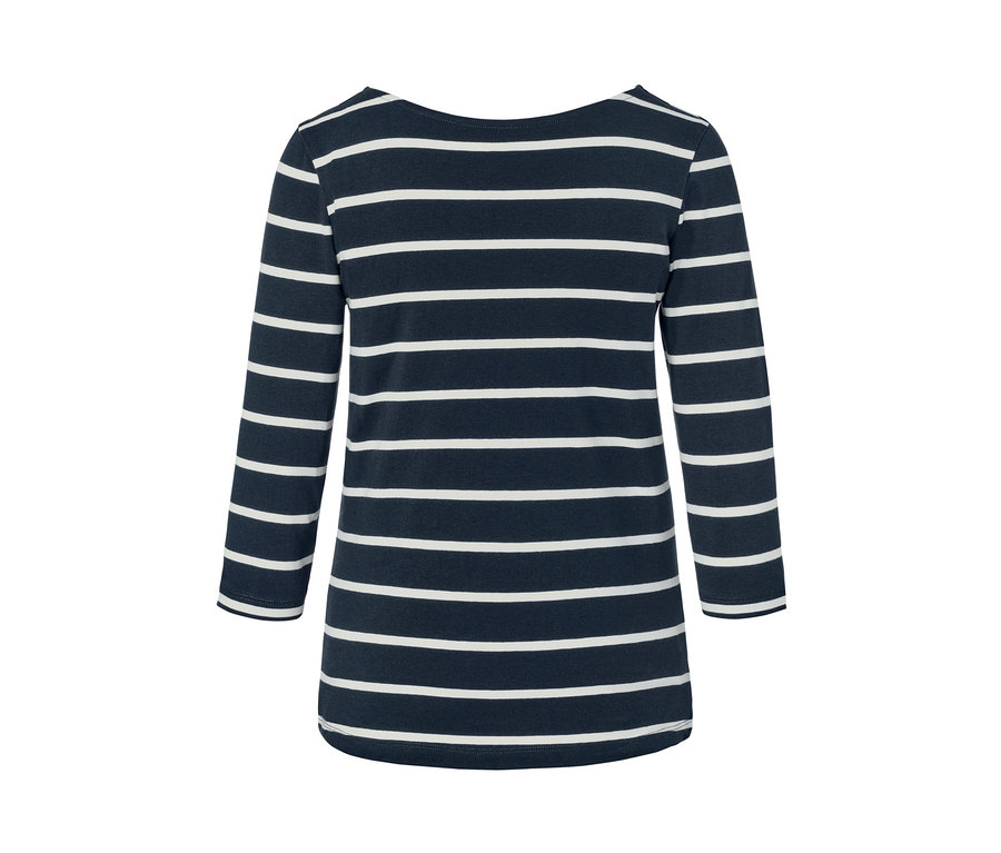 Női 3/4-es ujjú felső.