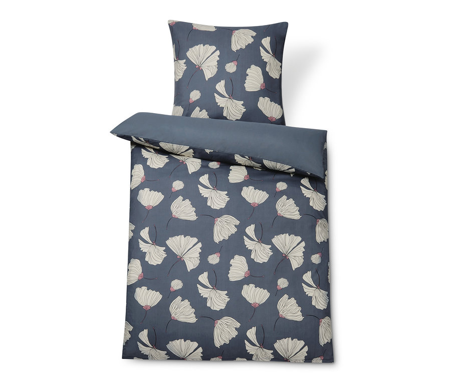 Sötétkék, virágmintás mikroszálas ágynemű, normál és extra méretben.