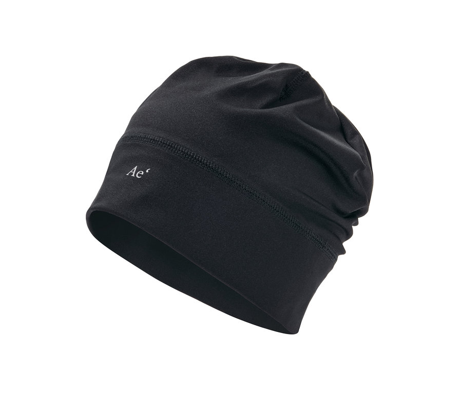 Fekete unisex termosapka.
