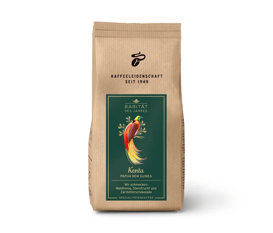 Egy csomag "Kenta Papua New Guinea" különleges kávé a "Kaffeeleidenschaft" márkától.