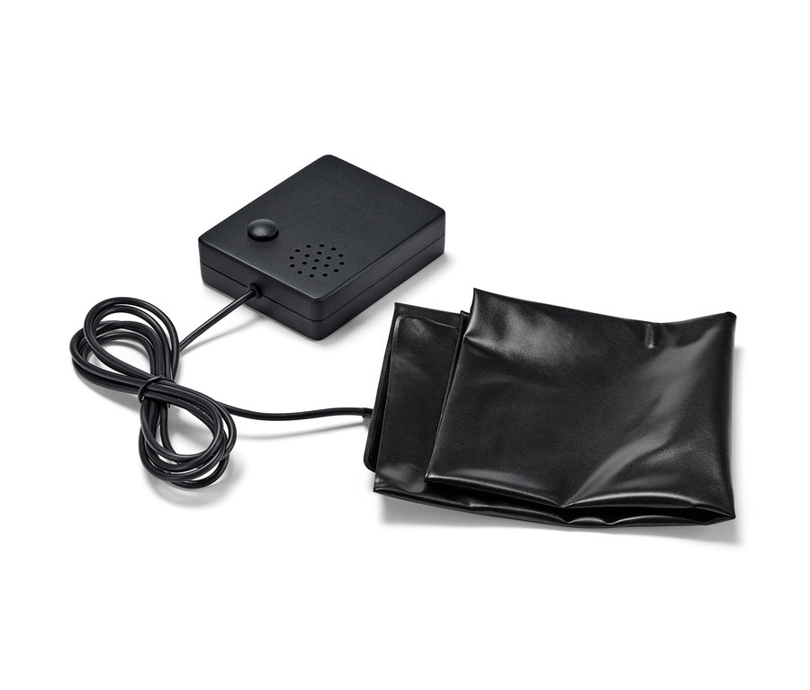 Fekete lábtörlőhöz való, érzékelős karácsonyi zenélő szerkezet.