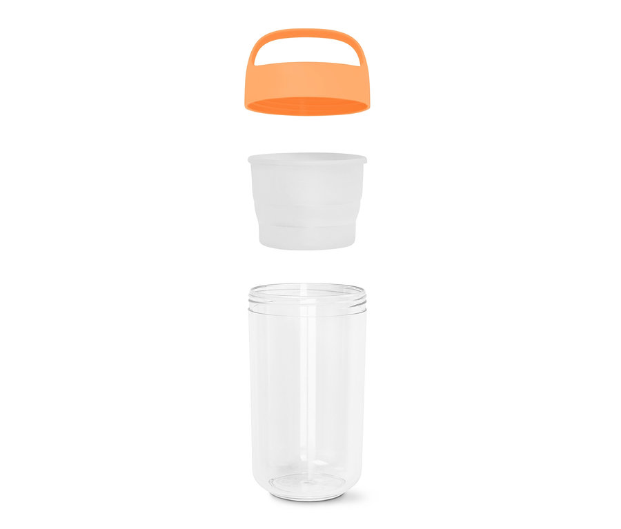 Egy szétszerelt, nagyméretű To-Go ételhordó doboz narancssárga fedővel, fehér belsővel és átlátszó külsővel.