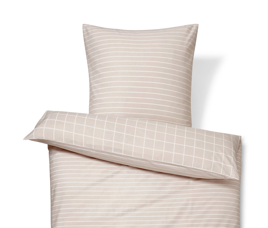 Világosszürke pamutflanel ágynemű normál és extra méretben, csíkos és kockás mintával.