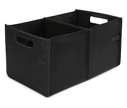 Fekete szövet tároló két rekesszel és fogantyúkkal.