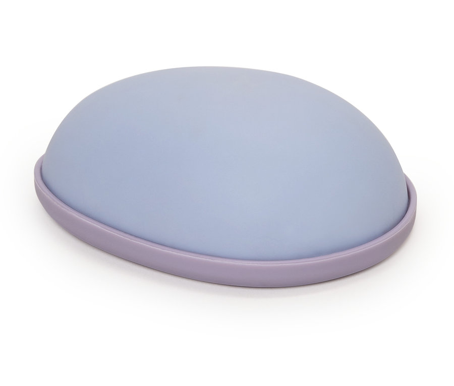 Kék csuklótámasz lila szegéllyel.