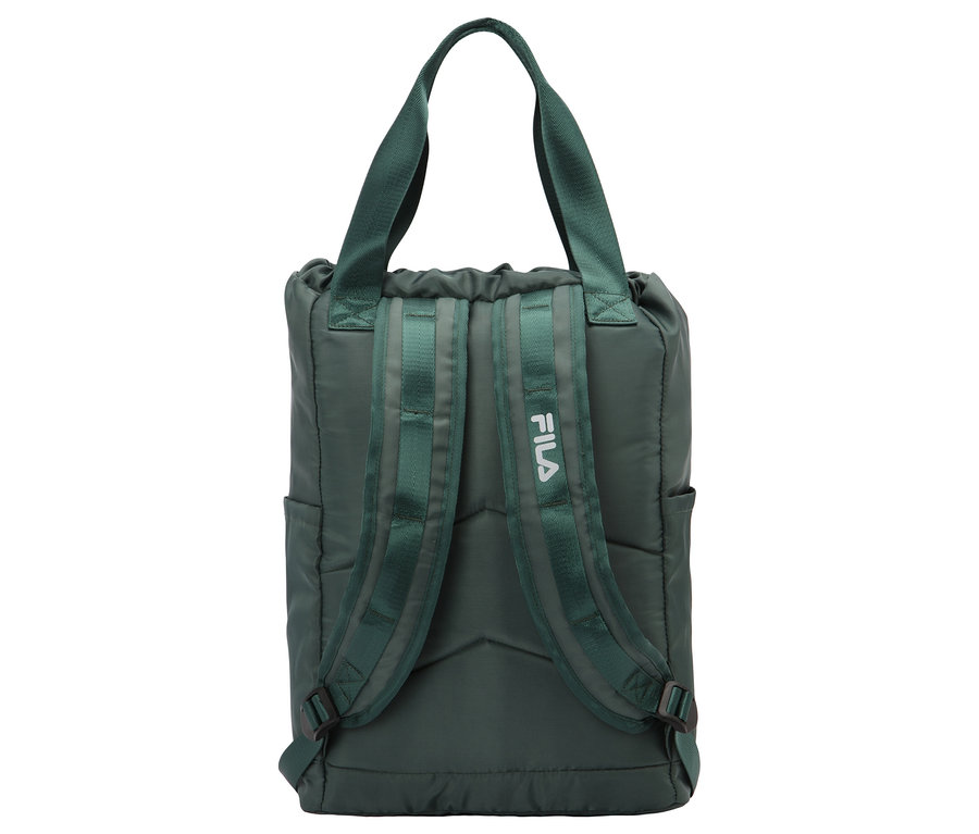 Egy zöld FILA sporttáska hátulról.