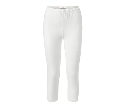 Fehér, csipkés szegélyű 3/4-es leggings.