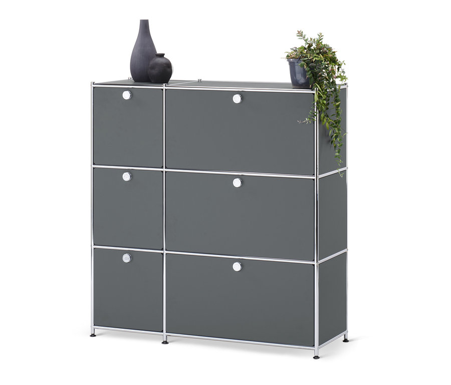 Szürke »CN3« komód, 6 ajtós.