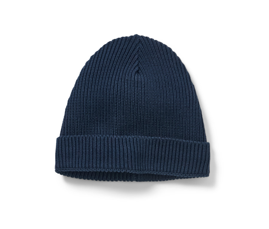Kék gyerek kötött sapka.