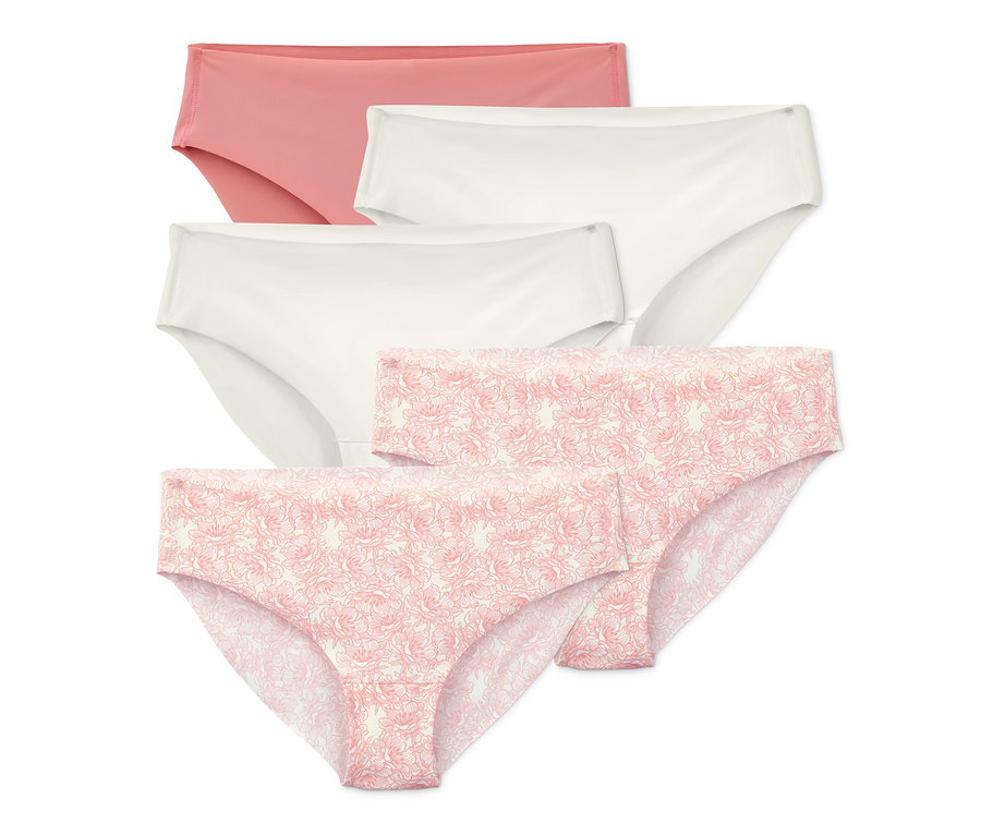 Öt darabos Magic Cut alsókészlet rózsaszín, krémszínű és virágmintás kivitelben.