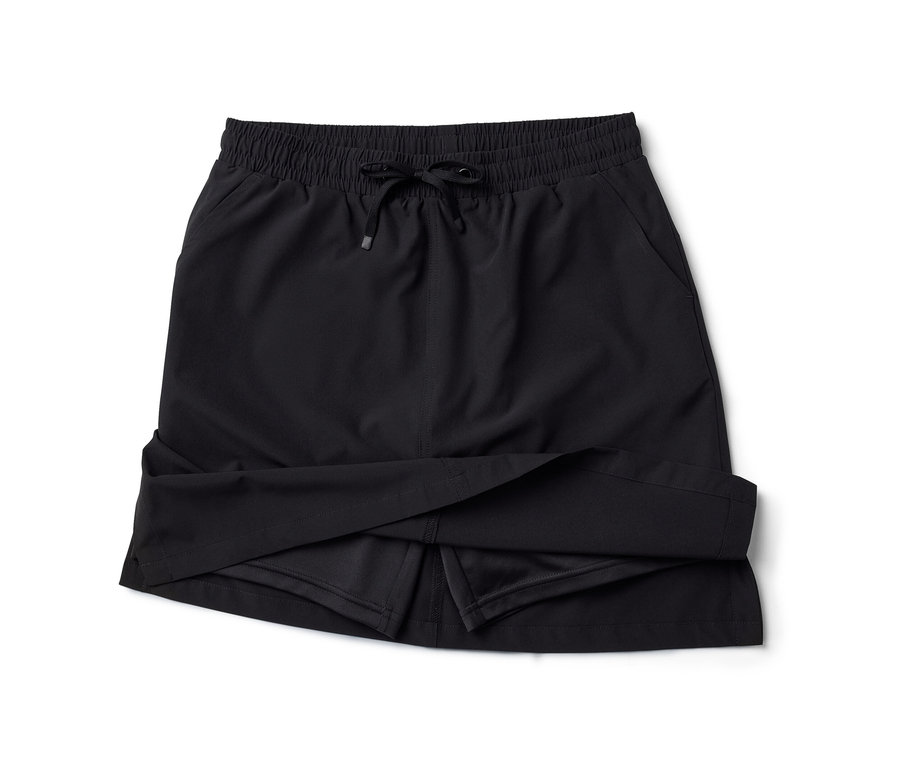 Fekete női funkcionális nadrágszoknya.