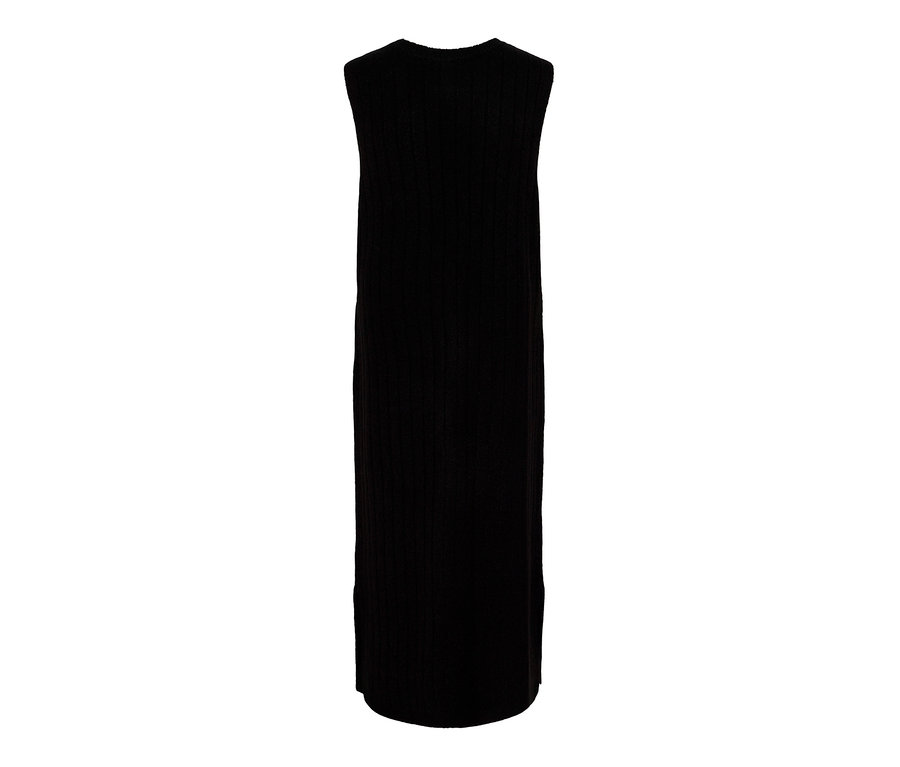 Fekete, bordás kötésű ruha.