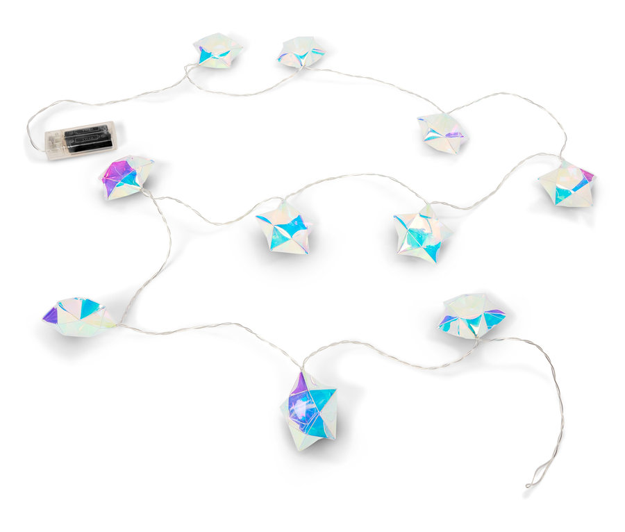 Egy csillag alakú fényfüzér fekszik egy fehér háttéren.