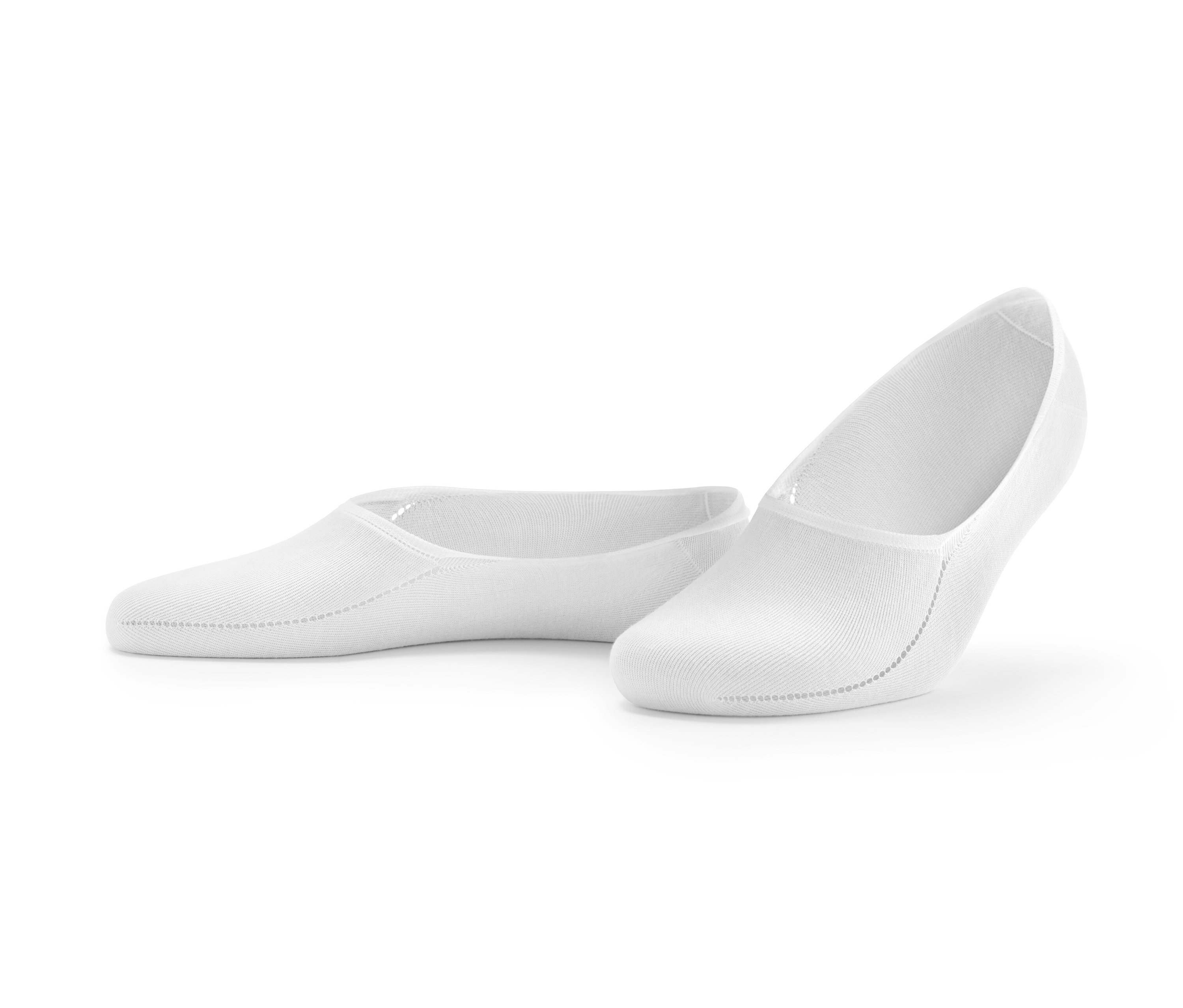 Két pár fehér színű női titokzokni szettben.